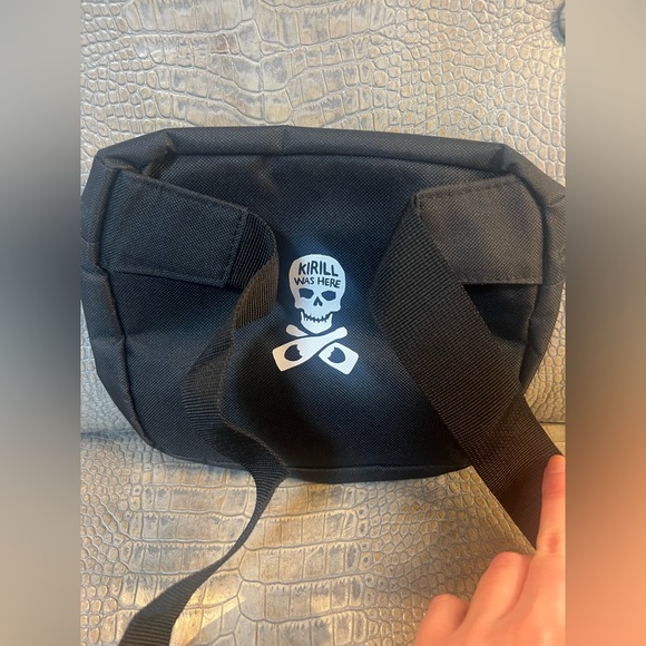 Assholes Live Forever BELT BAG. - Picture 2 of 4